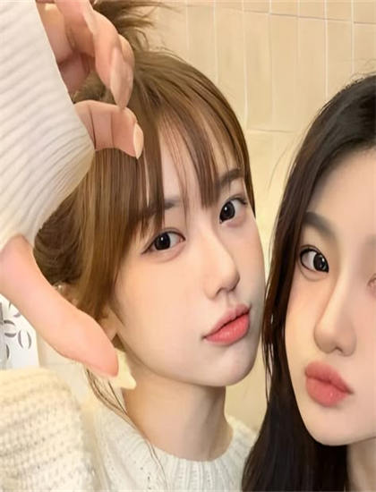 《摩登女孩》主题思想深度解读：核心意义与社会价值分析，高清资源